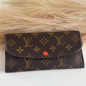 Louis Vuitton Emily Wallet